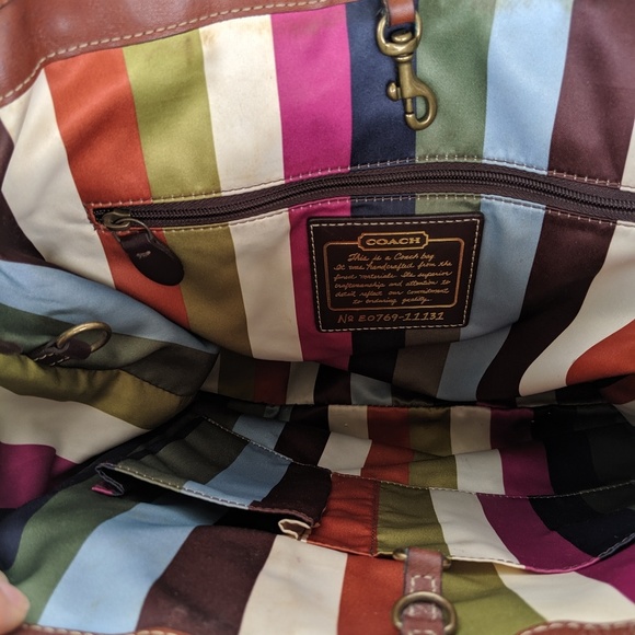 Coach genuine leather purse - Picture 4 of 7